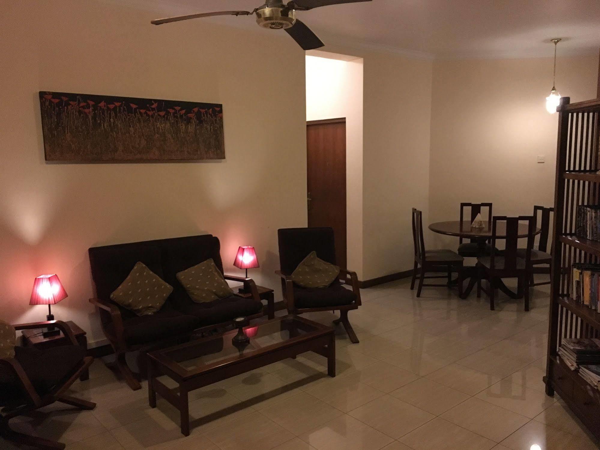 Silvikris Villa Colombo Extérieur photo